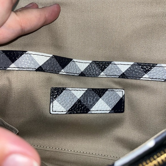 Talbots Women’s Gingham Leather Wristlet Wallet - Picture 12 of 15